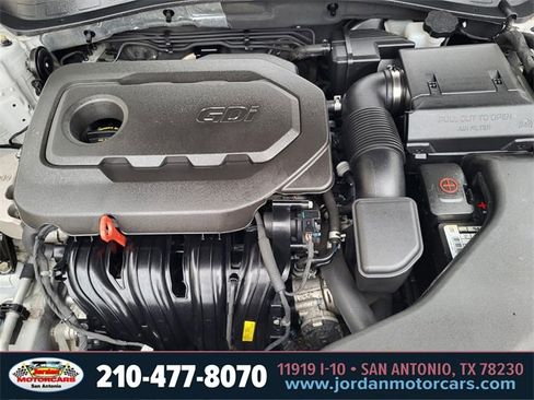 Used 2018 Kia Optima LX w/ 17" Alloy Wheels Package image 25