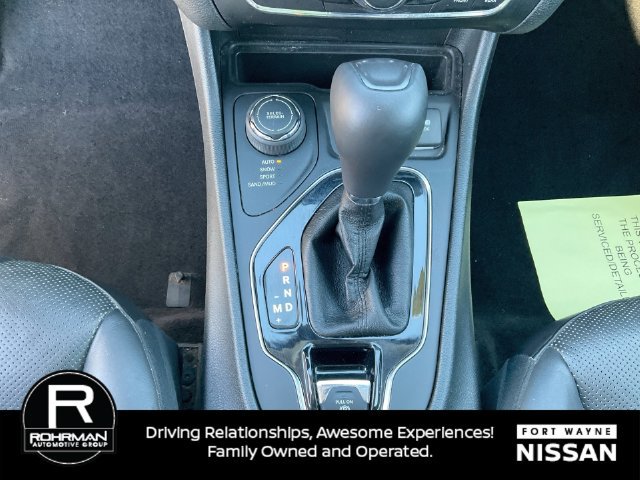 Used 2019 Jeep Cherokee Limited AWD/4WD image 25