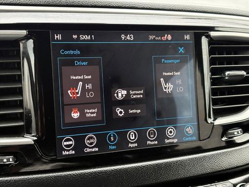 Used 2020 Chrysler Pacifica Touring-L w/ Advanced Safetytec Group image 12