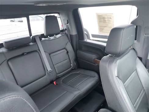 Used 2020 GMC Sierra 3500 Denali w/ Denali Ultimate Package image 14