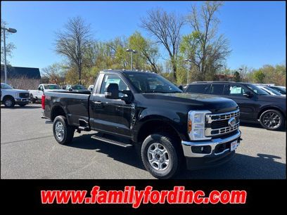 New 2025 Ford F350 XLT w/ FX4 Off-Road Package