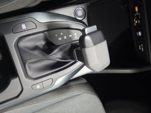 Certified 2025 Kia K4 LXS FWD image 19