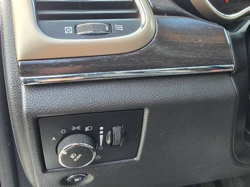 Used 2014 Jeep Grand Cherokee Limited AWD/4WD image 12