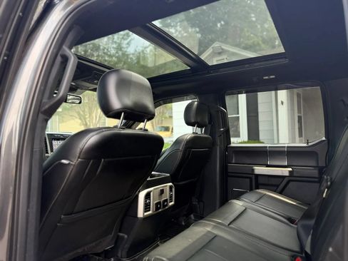 Used 2019 Ford F150 Lariat AWD/4WD image 11