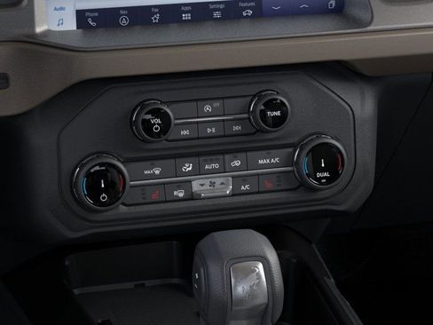 New 2026 Ford Bronco Big Bend AWD/4WD image 16