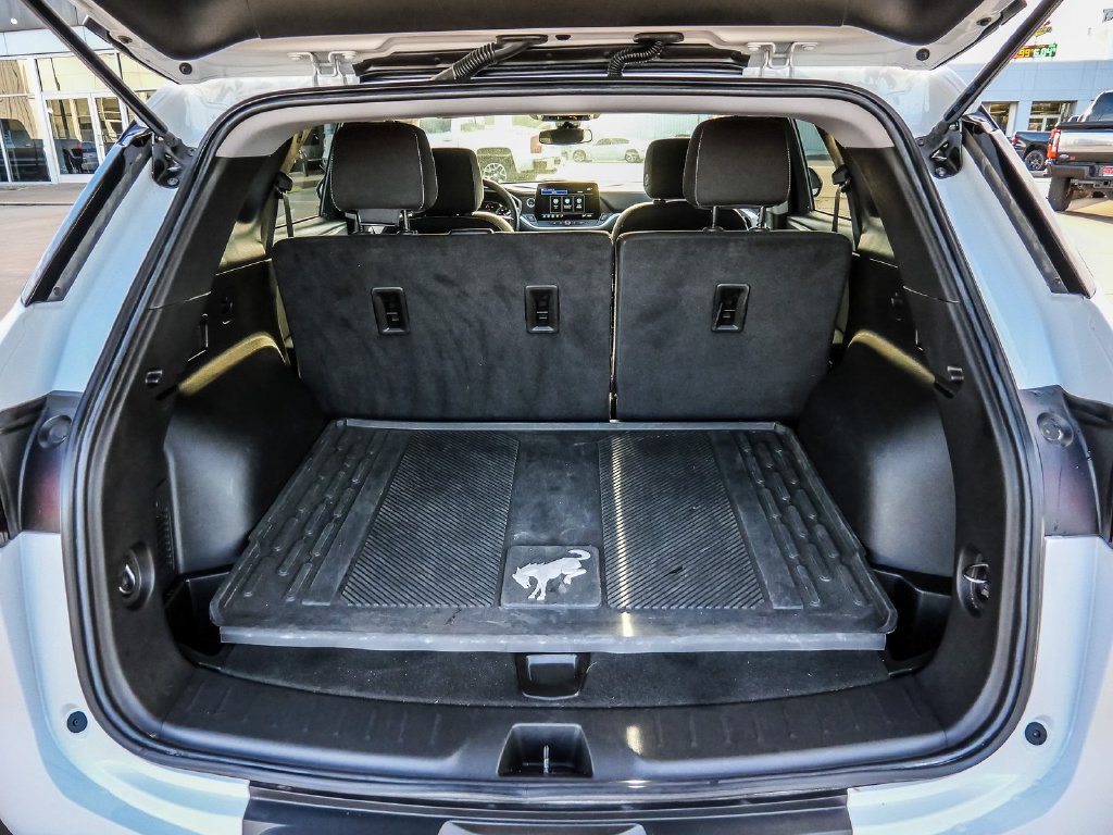 Used 2023 Chevrolet Blazer LT FWD image 11