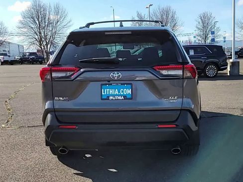 Used 2019 Toyota RAV4 XLE Premium w/ Advanced Technology Package image 7