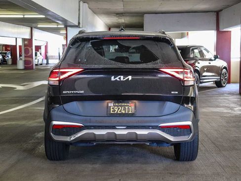 Used 2023 Kia Sportage EX w/ EX Premium Package AWD/4WD image 3