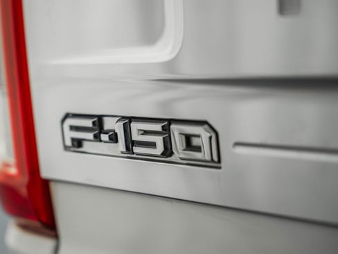 Used 2023 Ford F150 Platinum w/ FX4 Off-Road Package image 10