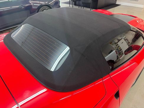 Used 2019 Chevrolet Corvette Stingray Convertible w/ 2LT Preferred Equipment Group RWD image 6