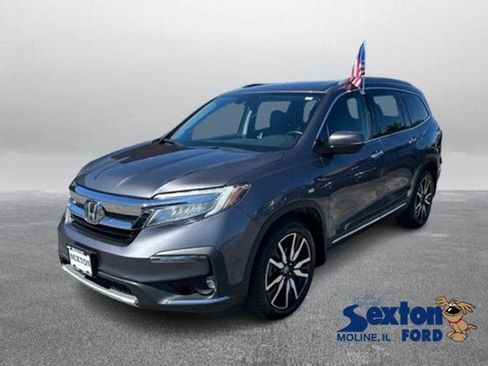 Used 2021 Honda Pilot Touring image 1