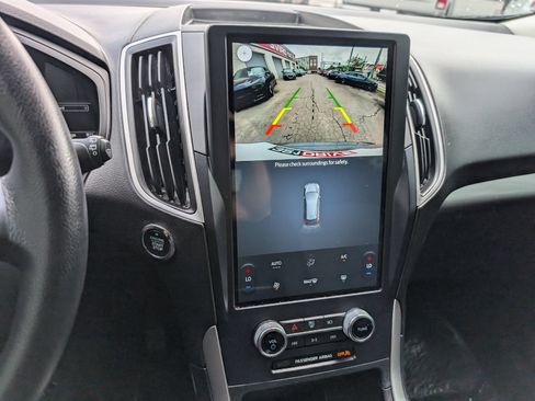 Used 2024 Ford Edge SE w/ Black Appearance Package AWD/4WD image 23