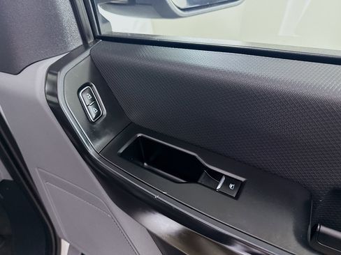 Used 2023 Ford F150 XL w/ XL Chrome Appearance Package image 26