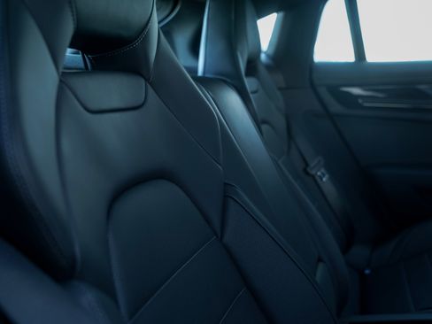 New 2026 Porsche Panamera image 29