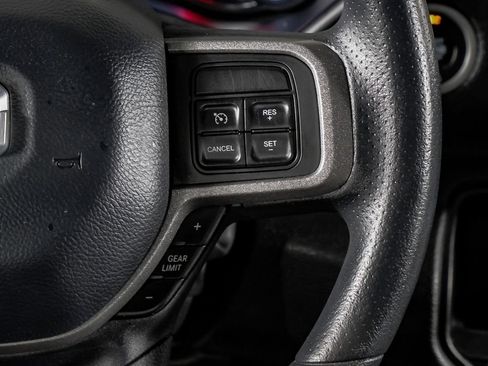 Used 2022 RAM 3500 Tradesman w/ Chrome Appearance Group AWD/4WD image 18