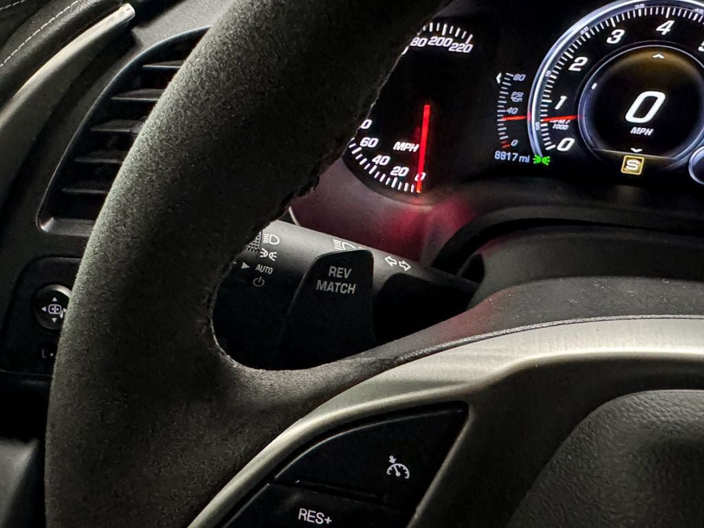 Used 2017 Chevrolet Corvette Z06 RWD image 20