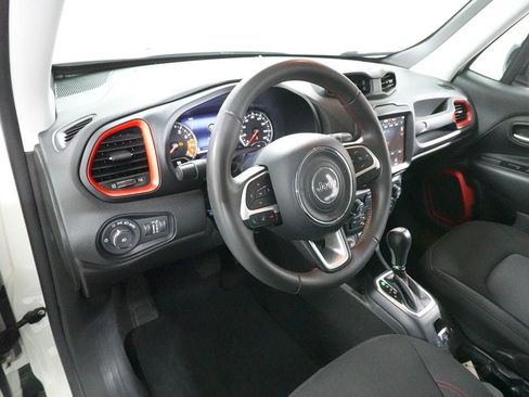 Used 2023 Jeep Renegade Trailhawk AWD/4WD image 24