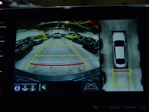 Used 2019 Toyota Avalon Limited image 30