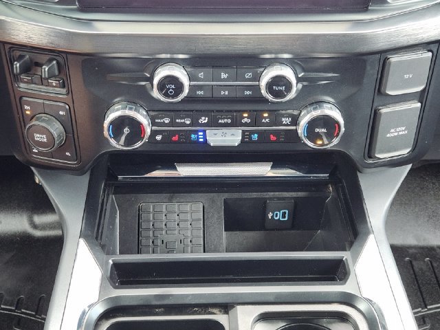 Used 2024 Ford F250 Lariat w/ Chrome Package AWD/4WD image 19