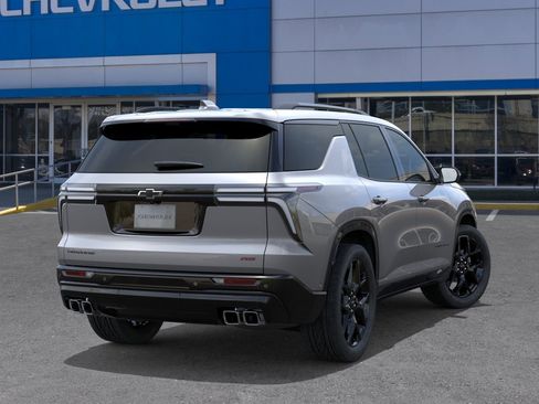 New 2026 Chevrolet Traverse RS w/ LPO, Cargo Package FWD image 4