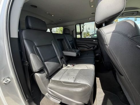 Used 2018 Chevrolet Suburban LT AWD/4WD image 39