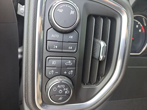 Used 2019 Chevrolet Silverado 1500 LTZ w/ LTZ Convenience Package image 34