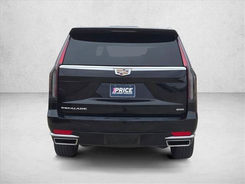 Used 2024 Cadillac Escalade ESV Luxury RWD image 7