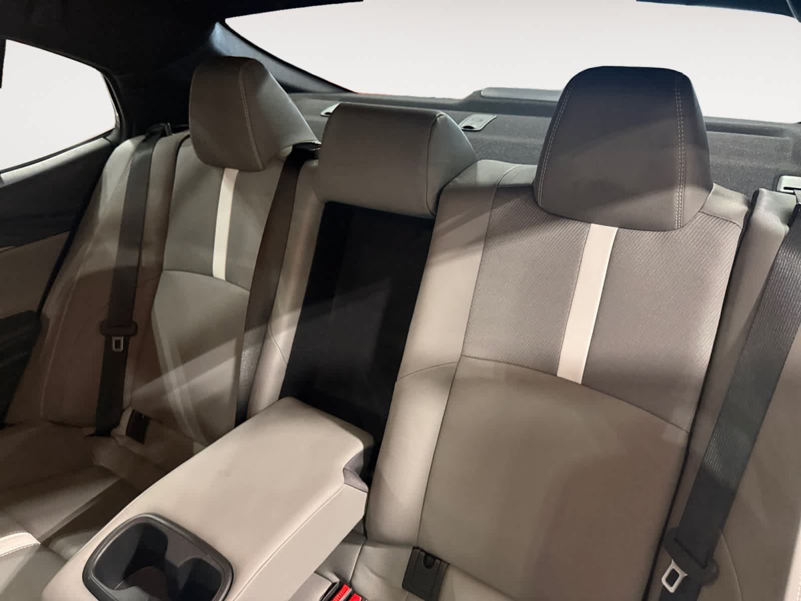 Used 2025 Toyota Camry SE FWD image 14
