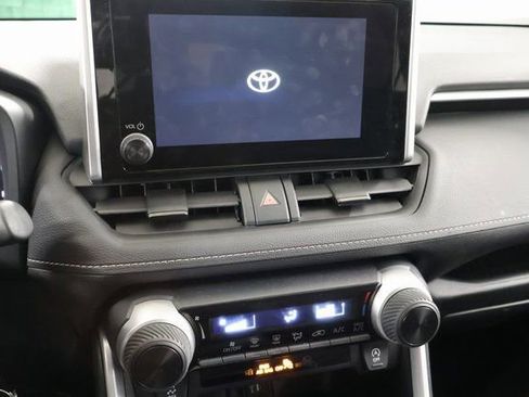Used 2025 Toyota RAV4 LE image 19