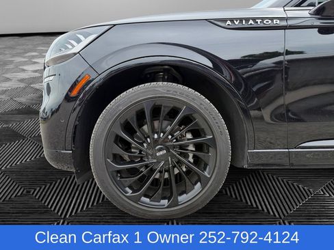 Used 2023 Lincoln Aviator Reserve w/ Equipment Group 201A AWD/4WD image 14