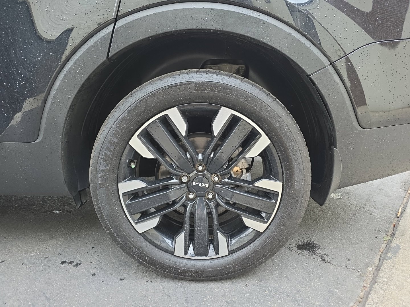 Used 2024 Kia Telluride SX Prestige AWD/4WD image 32