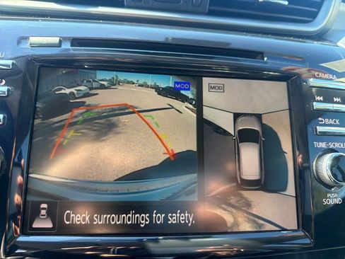 Certified 2024 Nissan Murano SL image 36