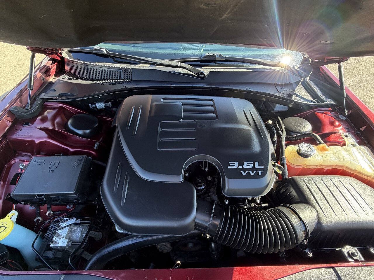Used 2017 Chrysler 300 Limited RWD image 20