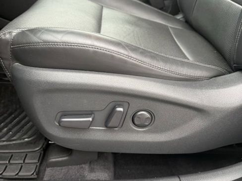 Used 2020 Hyundai Tucson Limited image 16