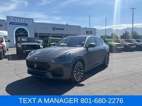 Used 2023 Maserati Grecale Modena AWD/4WD image 2