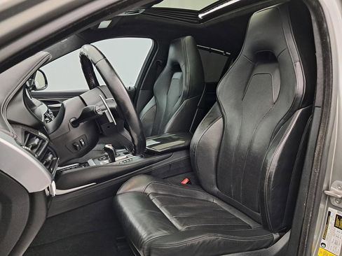 Used 2015 BMW X6 M Executive Package AWD image 7