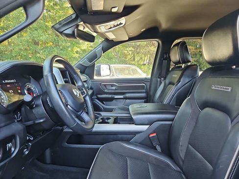 Used 2024 RAM 1500 Laramie image 25