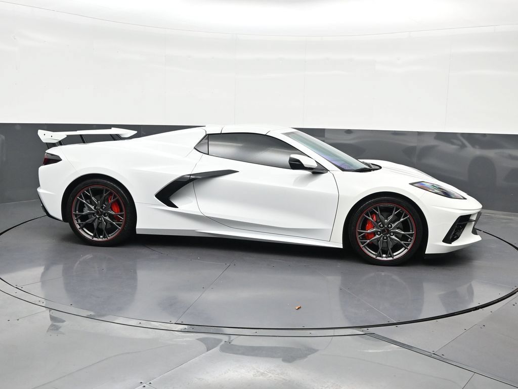 Used 2024 Chevrolet Corvette Stingray Convertible w/ 1LT RWD image 7