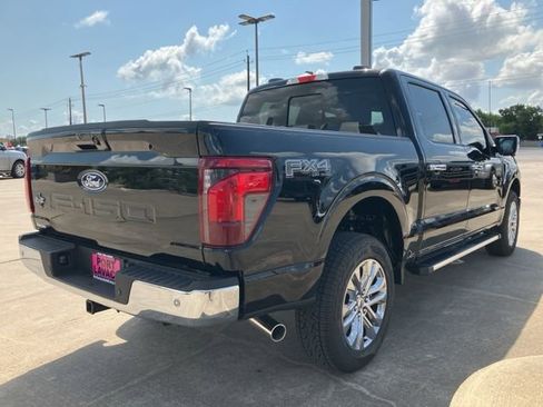 New 2025 Ford F150 XLT w/ Equipment Group 302A MID image 8