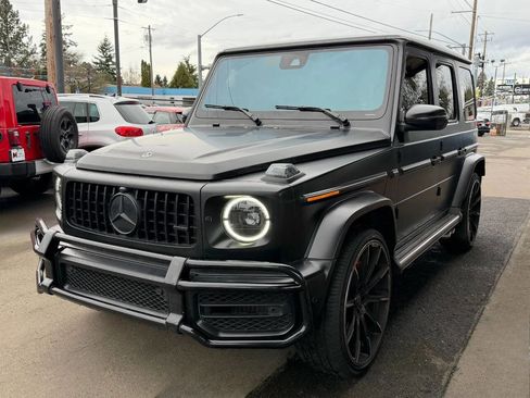 Used 2019 Mercedes-Benz G 63 AMG AMG G 63 AWD 4MATIC 4dr SUV image 9