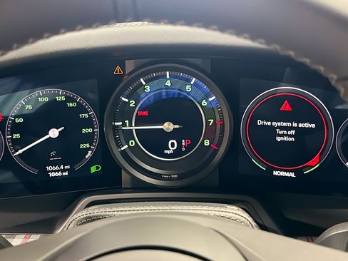 Certified 2025 Porsche 911 Turbo AWD/4WD image 37