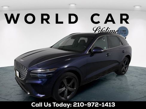 Used 2024 Genesis GV70 2.5T w/ Sport Prestige Package AWD/4WD image 3