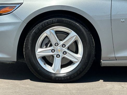 Used 2024 Chevrolet Malibu LT FWD image 35