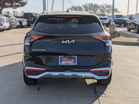 Used 2024 Kia Sportage SX image 7