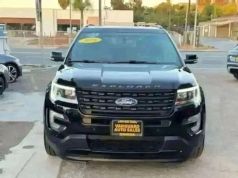 Used 2016 Ford Explorer Sport AWD/4WD image 4