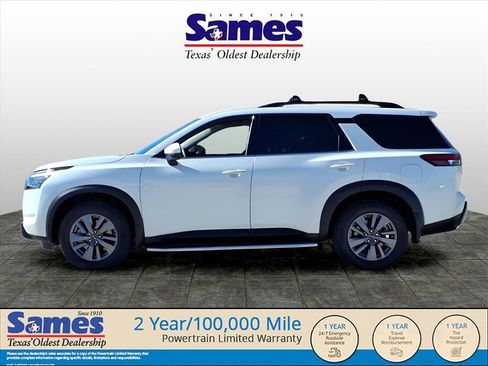Used 2024 Nissan Pathfinder SV image 4