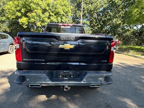Used 2024 Chevrolet Silverado 1500 LTZ w/ Technology Package AWD/4WD image 6