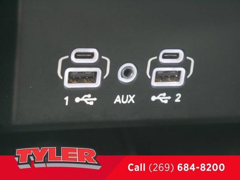 Used 2024 Jeep Wagoneer L Series II w/ Flexible Seating Group AWD/4WD image 31