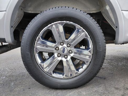 Used 2018 Ford F150 Lariat w/ Equipment Group 502A Luxury image 27