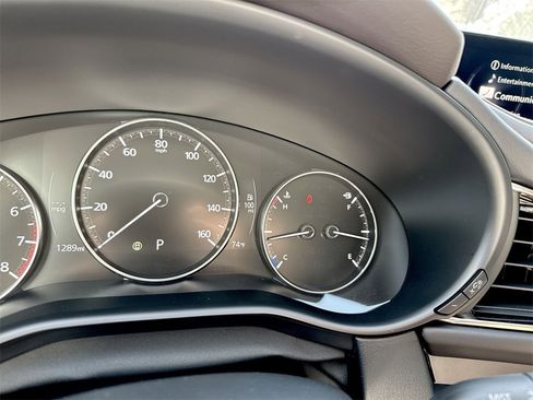 Certified 2025 MAZDA CX-30 AWD 2.5 S w/ Premium Package image 50